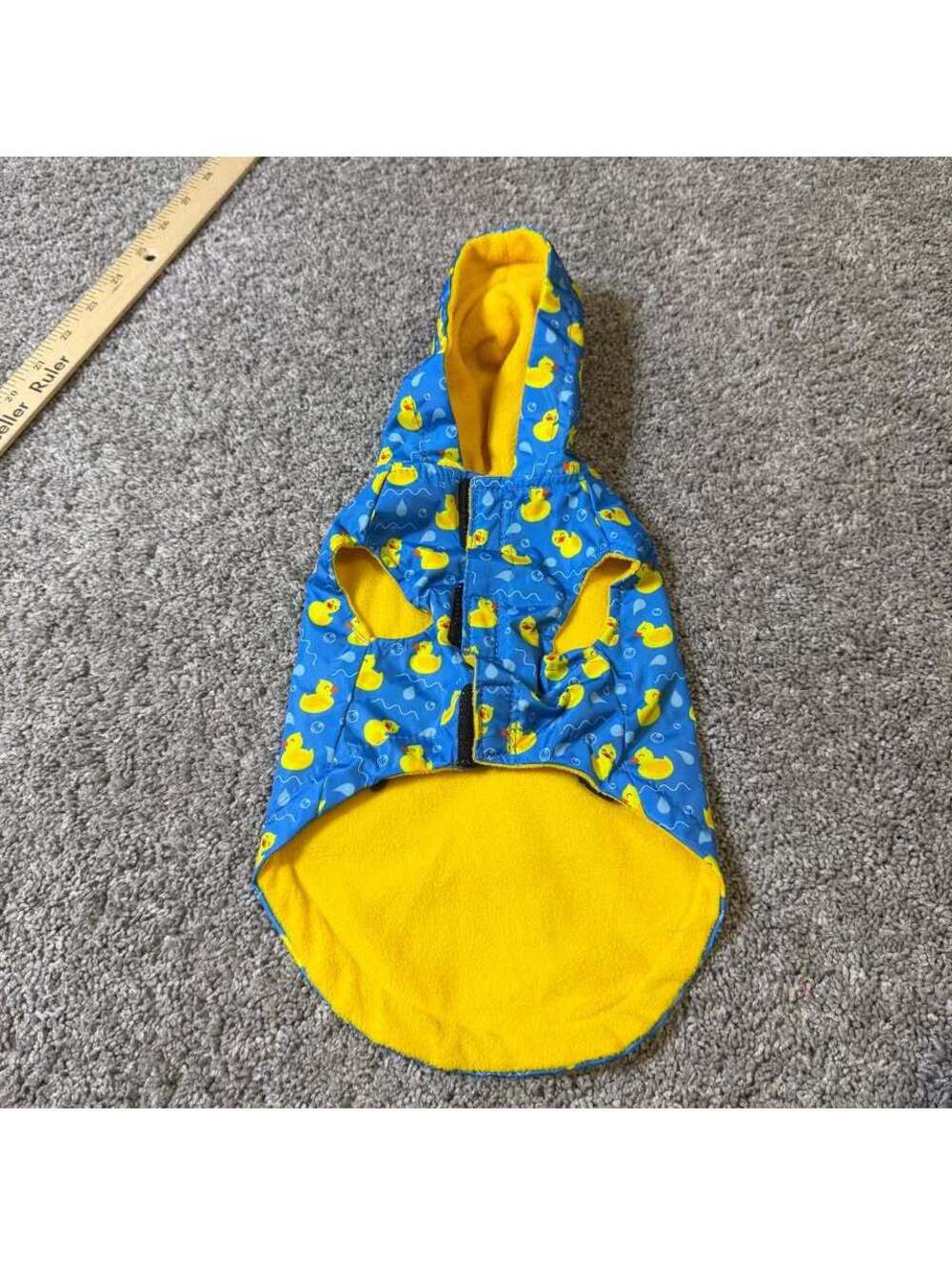 Fuzzyard Rubber Duck Dog Raincoat Size 1